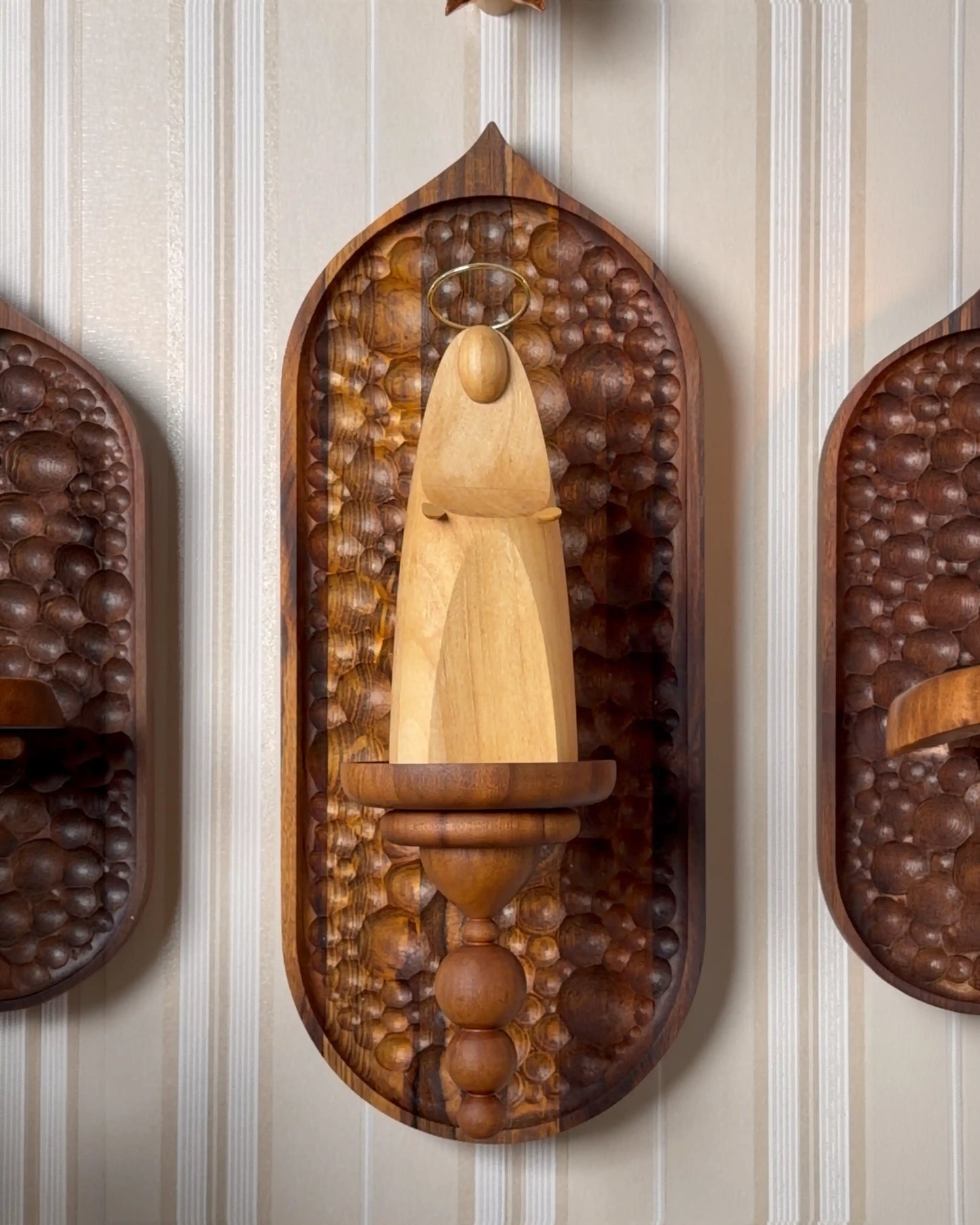 Conjunto Oratório de Parede Refúgio com Escultura