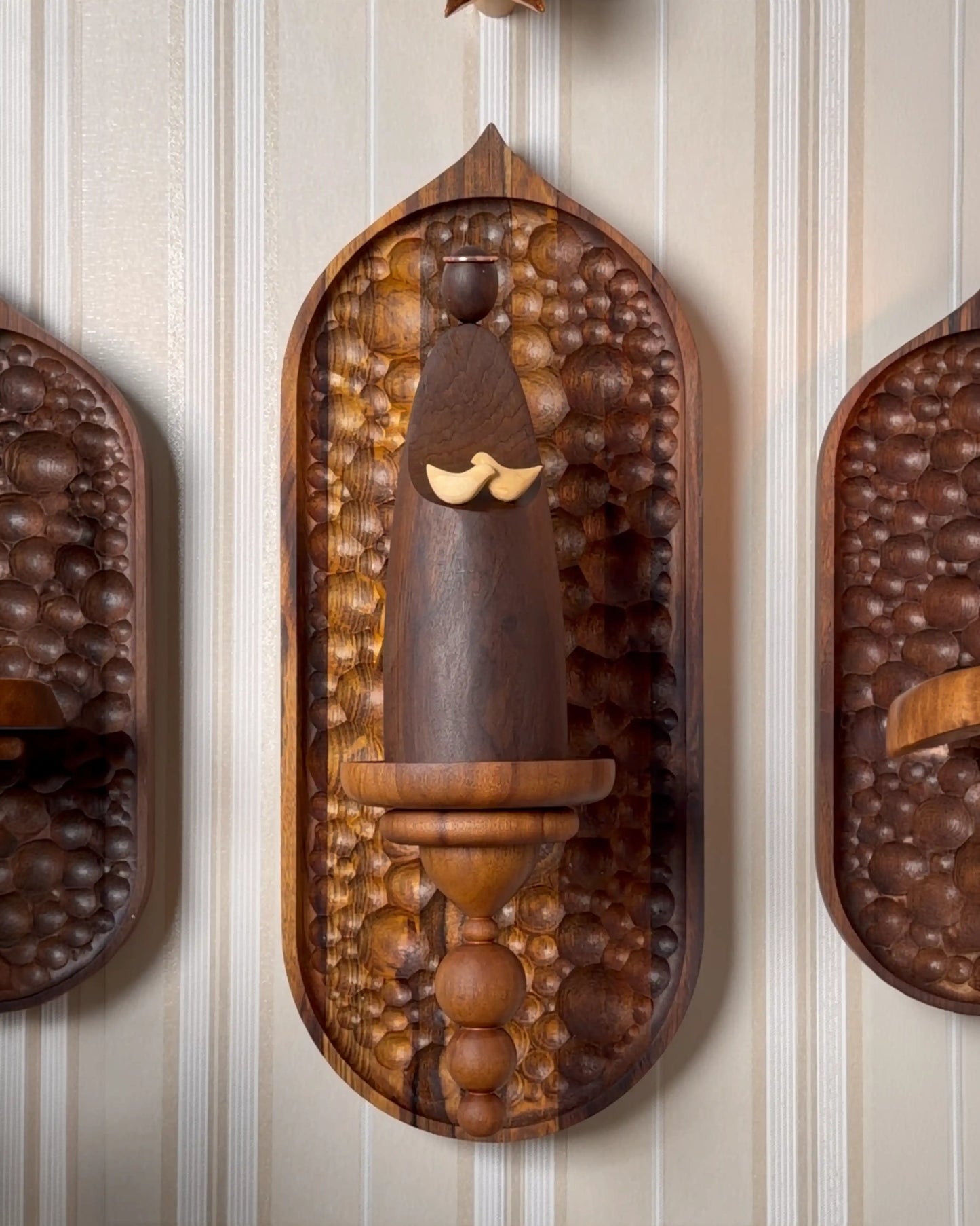 Conjunto Oratório de Parede Refúgio com Escultura