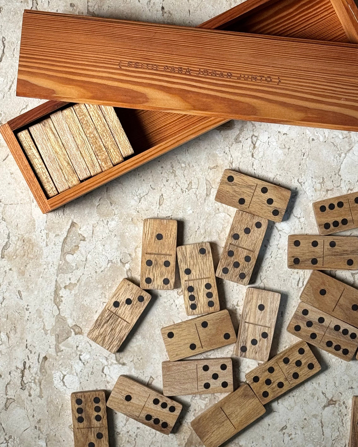 Domino-Freijo-7